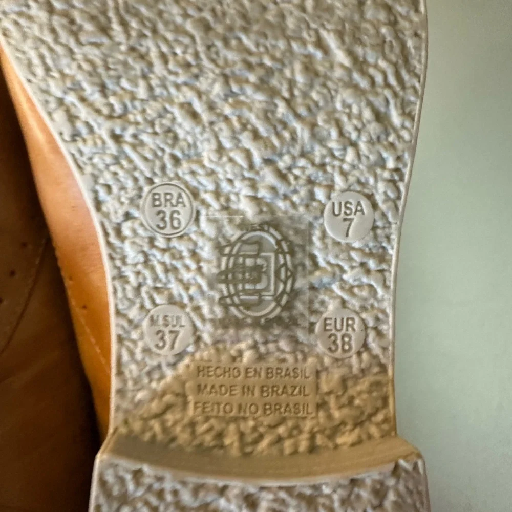 Anthropologie Chelsea Crew Brown Leather slip on oxfords - Picture 3 of 10